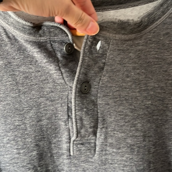 LL Bean Dark Gray Distressed Oversized Long Sleeve Henley Shirt Size 2XL Tall - Picture 3 of 15